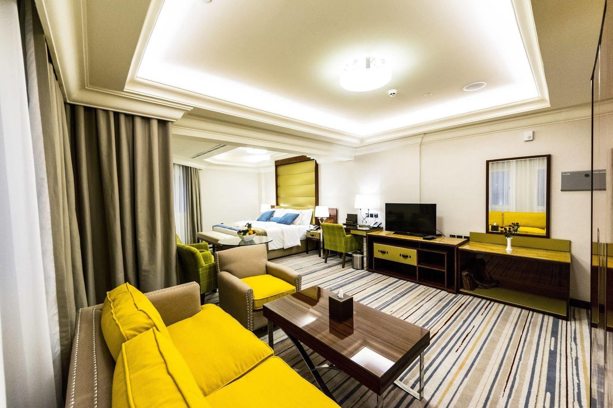 Ivory Inn Hotel Doha Qatar Exteriör bild