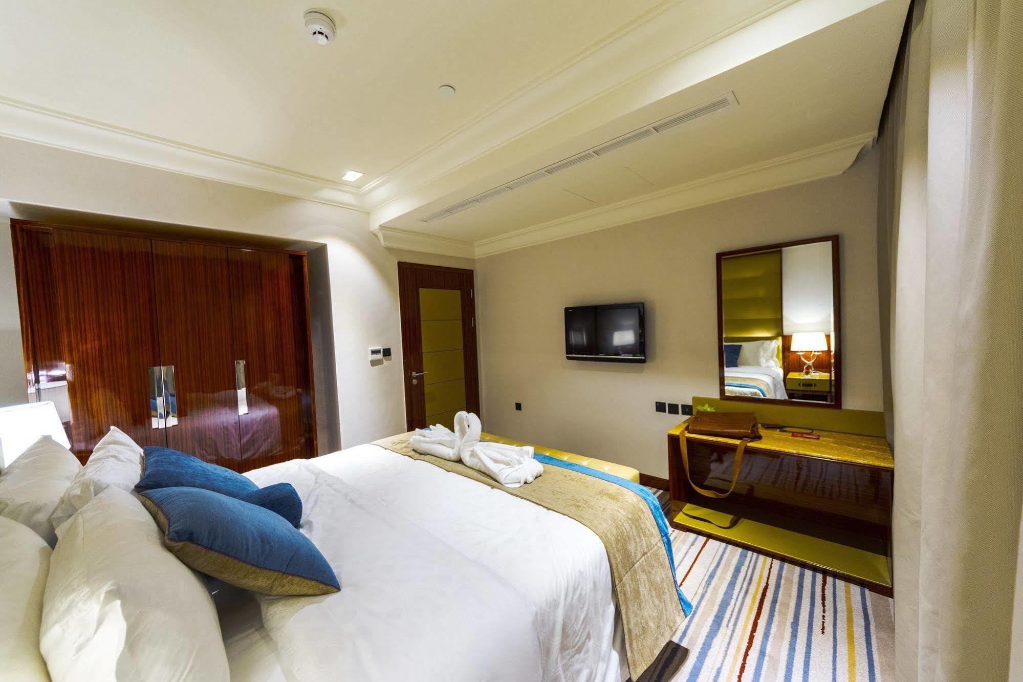 Ivory Inn Hotel Doha Qatar Exteriör bild